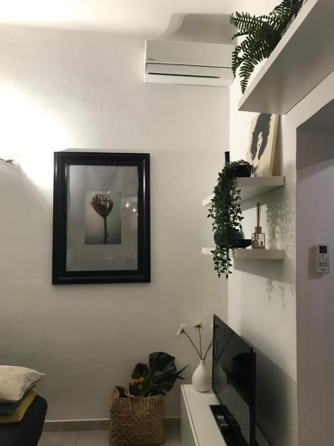 Casa Tibaldi - Bocconi Apartment Милано Екстериор снимка