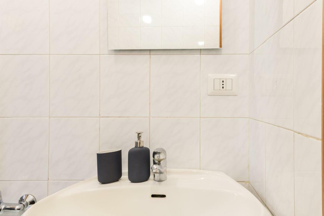 Casa Tibaldi - Bocconi Apartment Милано Екстериор снимка